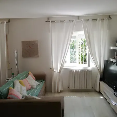 Διαμέρισμα S182 Meraviglioso Trilocale Con Giardino Vista Mare